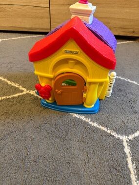 Little People Colorful Playhouse - Yellow & Red